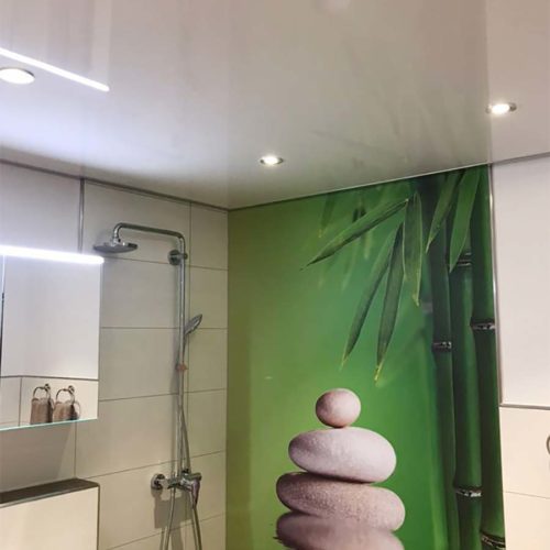 PLAMECO Decke im Badezimmer - Spanndecke