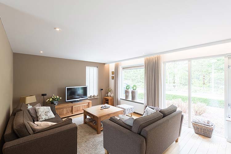 PLAMECO-Decke im Wohnzimmer - Wohnzimmerdecke renovieren mit Spanndecke