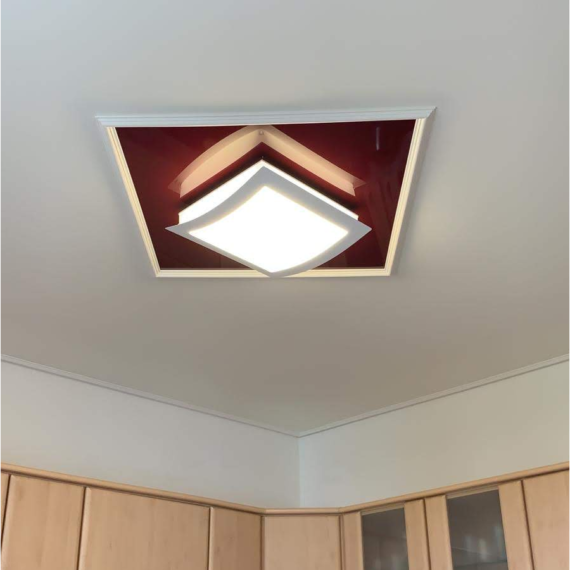 Küchendecke renovieren - PLAMECO Spanndecke bleibt dauerhaft schön